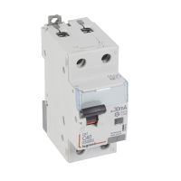 Wyłącznik różnicowo-nadprądowy P 312 2P C 40A 30MA typ AC 10KA serii DX3 | 410983 Legrand