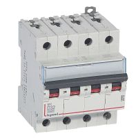 Wyłącznik nadprądowy S 304 4P D 32A 6000A serii DX3 | 408150 Legrand