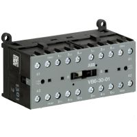 Stycznik miniaturowy nawrotny AC-3 8,5A 3P 4kW, 110-127V AC, 1NC, zaciski śrubowe, VB6-30-01-84 | GJL1211901R8014 ABB