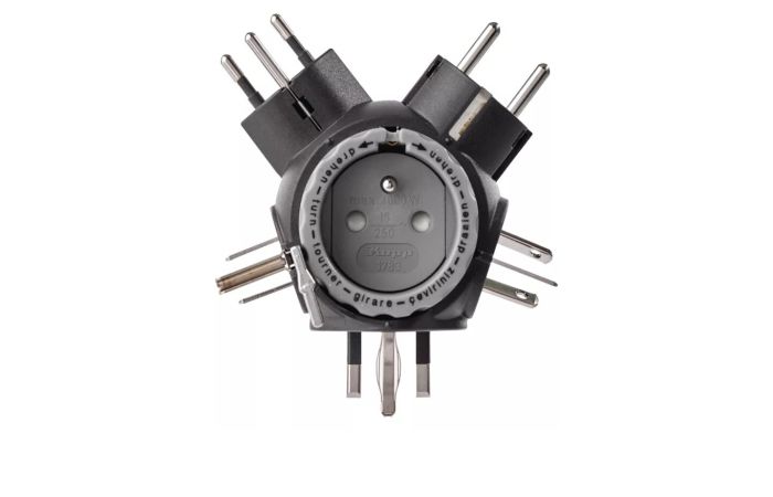 Adapter podróżny do Ameryki, Afryki, Azji czarny | P0053 Emos