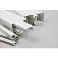 Listwa instalacyjna 60x60 (2m) | 011.14 Elektroplast Stróża