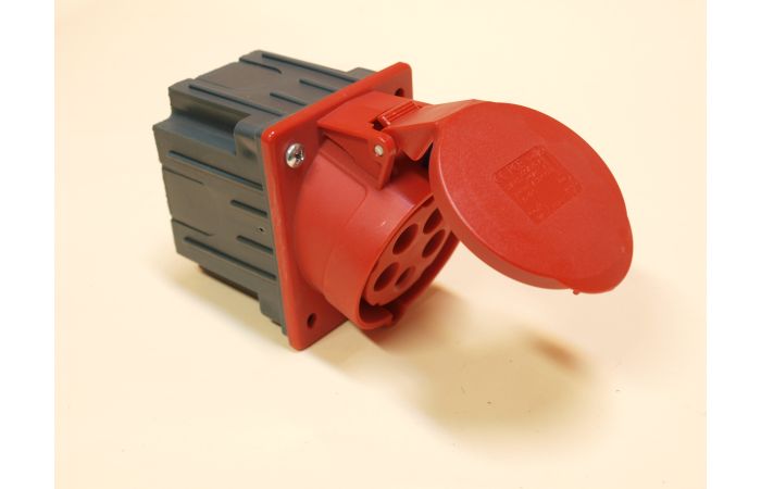 Gniazdo tablicowe skośne z puszką 16A 3P+Z+N 400V 50/60Hz 6h IP44/54 | 415-6p PCE